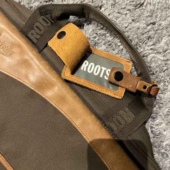 Vintage Roots Sling bag - Picture 3 of 6